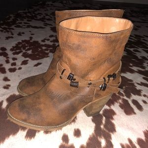 Faux suede/leather brown almond toe booties